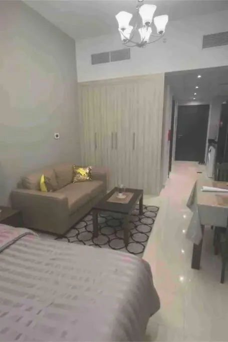 Studio Khalifa Canal View Dubai